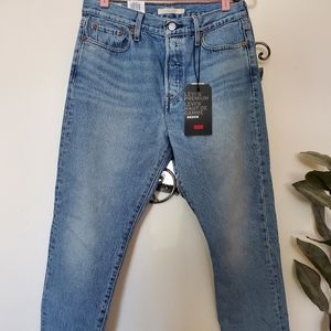 Levis wedgie icon in shut up